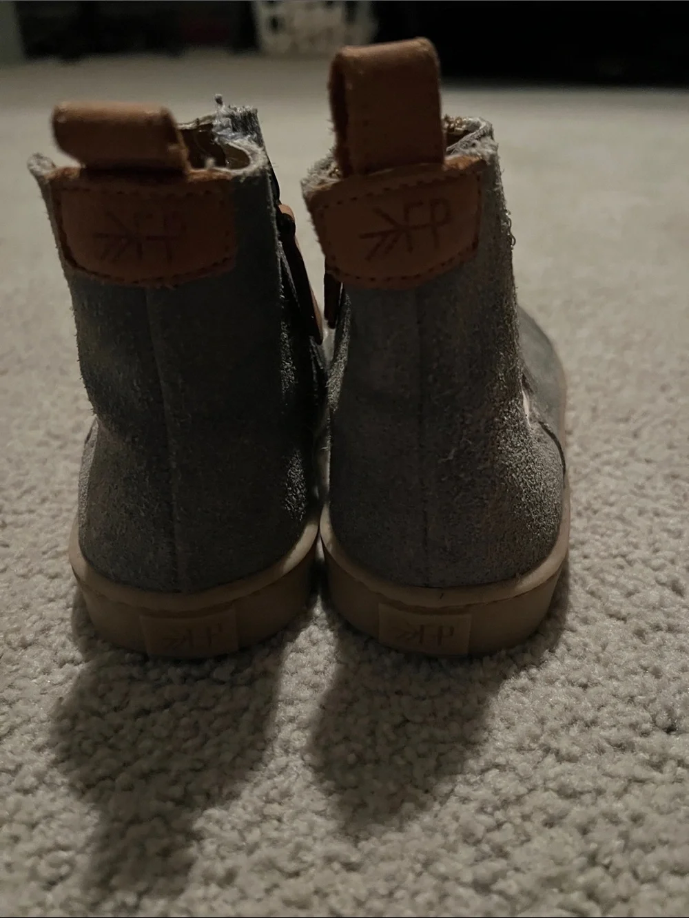 Free People Kids Chelsea Boots in Grey